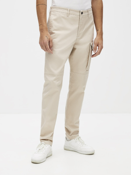 Celio Sokargo Hose