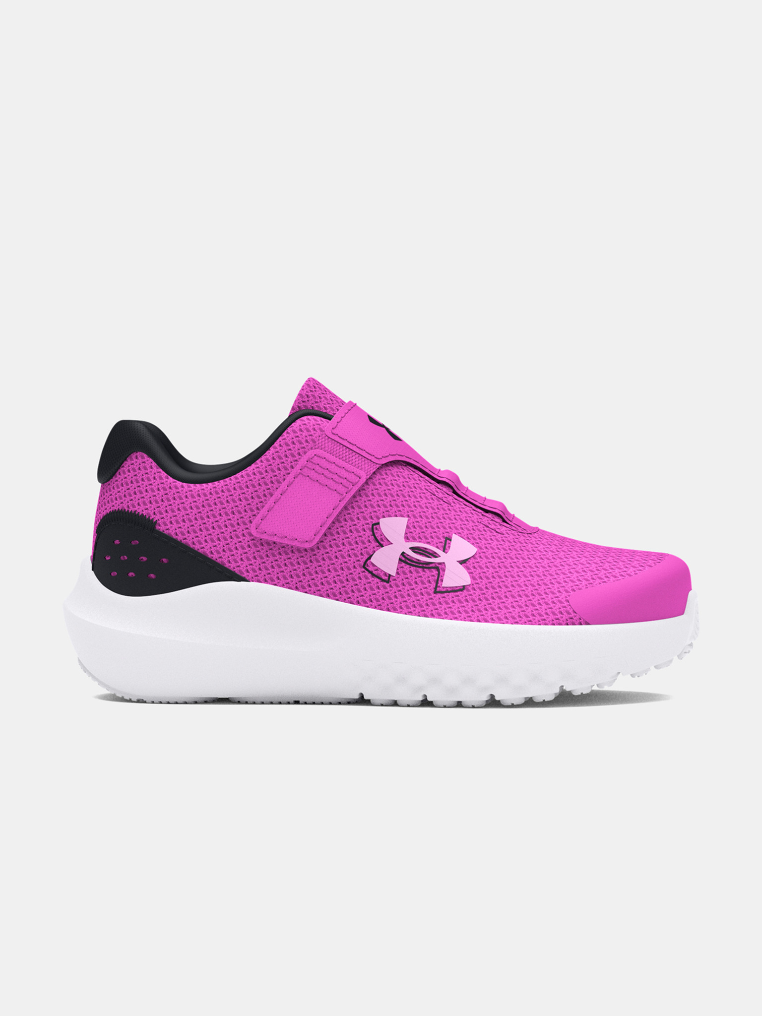 Under Armour UA GINF Surge 4 AC Stiefeletten Kinder