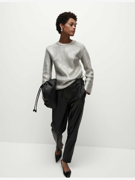 Marks & Spencer Gerippter Metallic-Pullover mit Rundhalsausschnitt Marks & Spencer silber