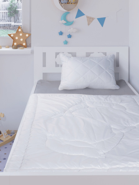 Kvalitex Sommerliche Babydecke und Babybettchen weiß Kvalitex