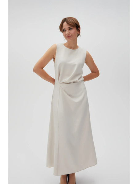 Moodo Beigefarbenes Damen-Kleid von MOODO