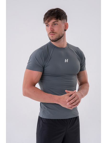 Nebbia Funktionelles Slim-fit-T-Shirt 324 Nebbia