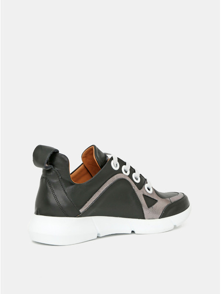 WILD Schwarze Damen-Ledersneakers WILD
