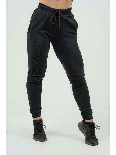 Nebbia NEBBIA Damen Loose Fit Jogginghose Signature INTENSE 846 Nebbia