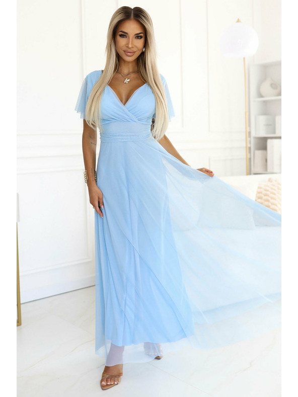 numoco 562-5 NASTIA Langes Kleid mit Ausschnitt und kurzen Ärmeln - hellblau