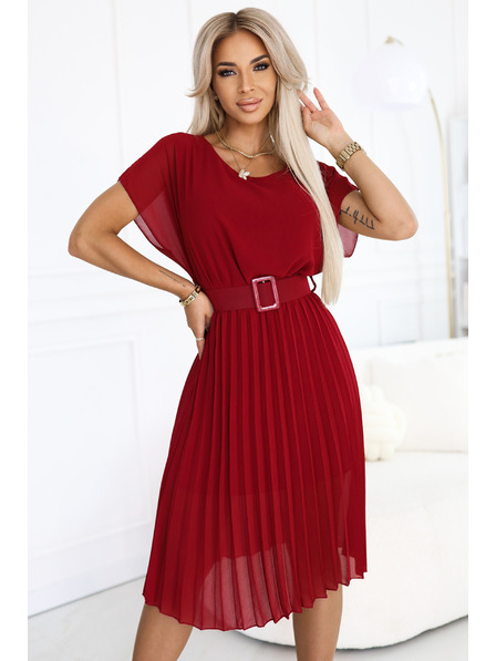 numoco 465-5 MIA Plissiertes Chiffon-Midi-Kleid mit breitem Gürtel - weinrot